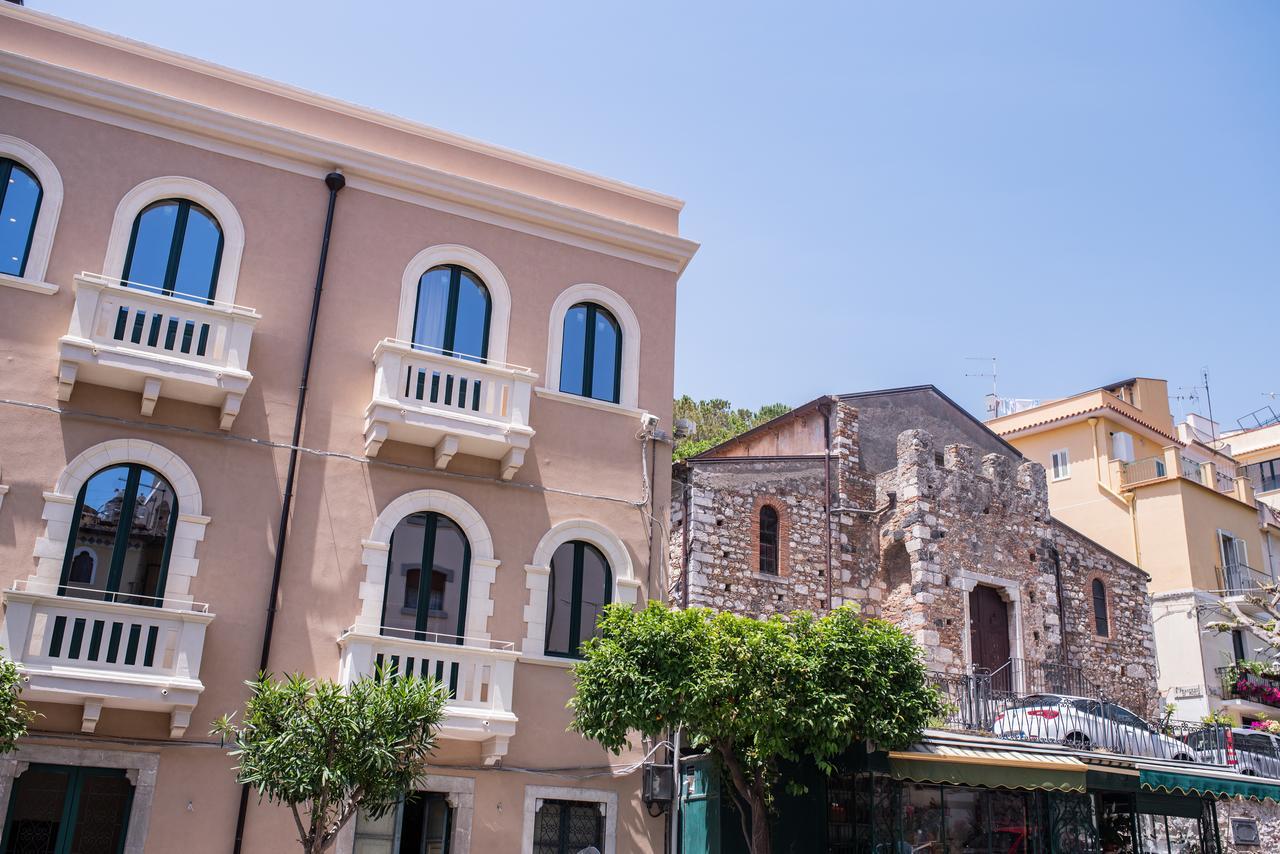 Hotel Casa Adele ตาออร์มินา ภายนอก รูปภาพ