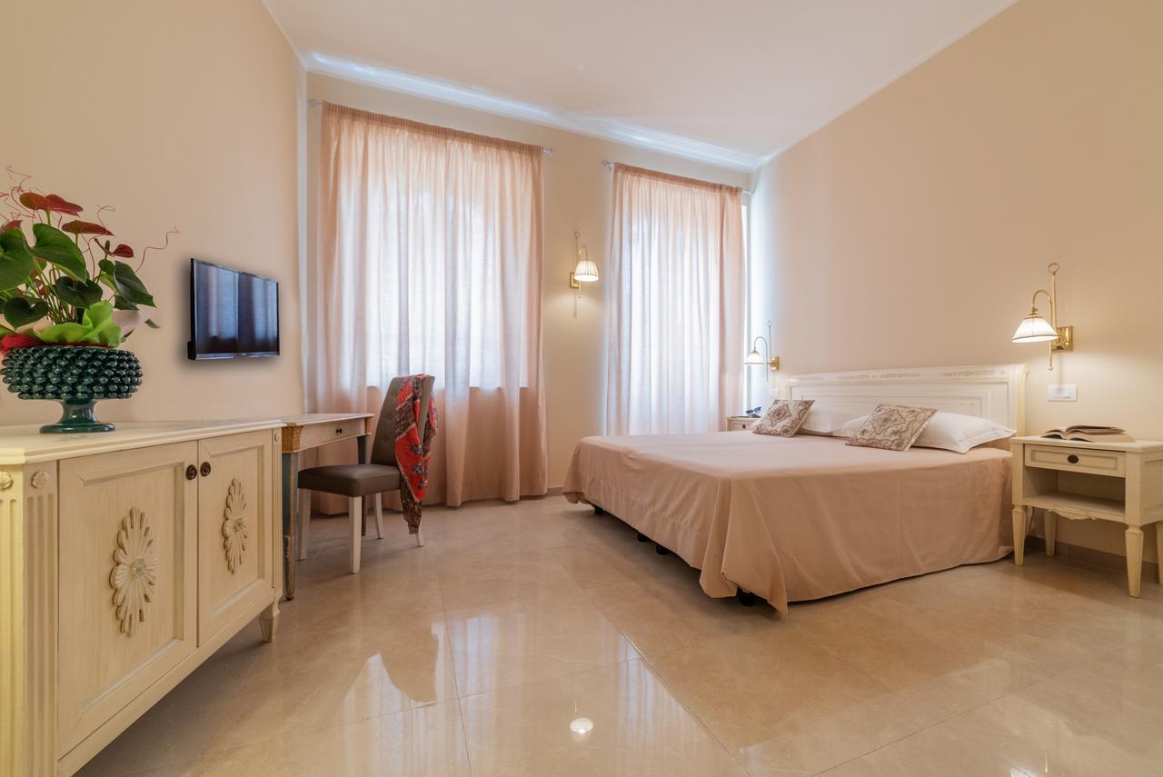 Hotel Casa Adele ตาออร์มินา ภายนอก รูปภาพ