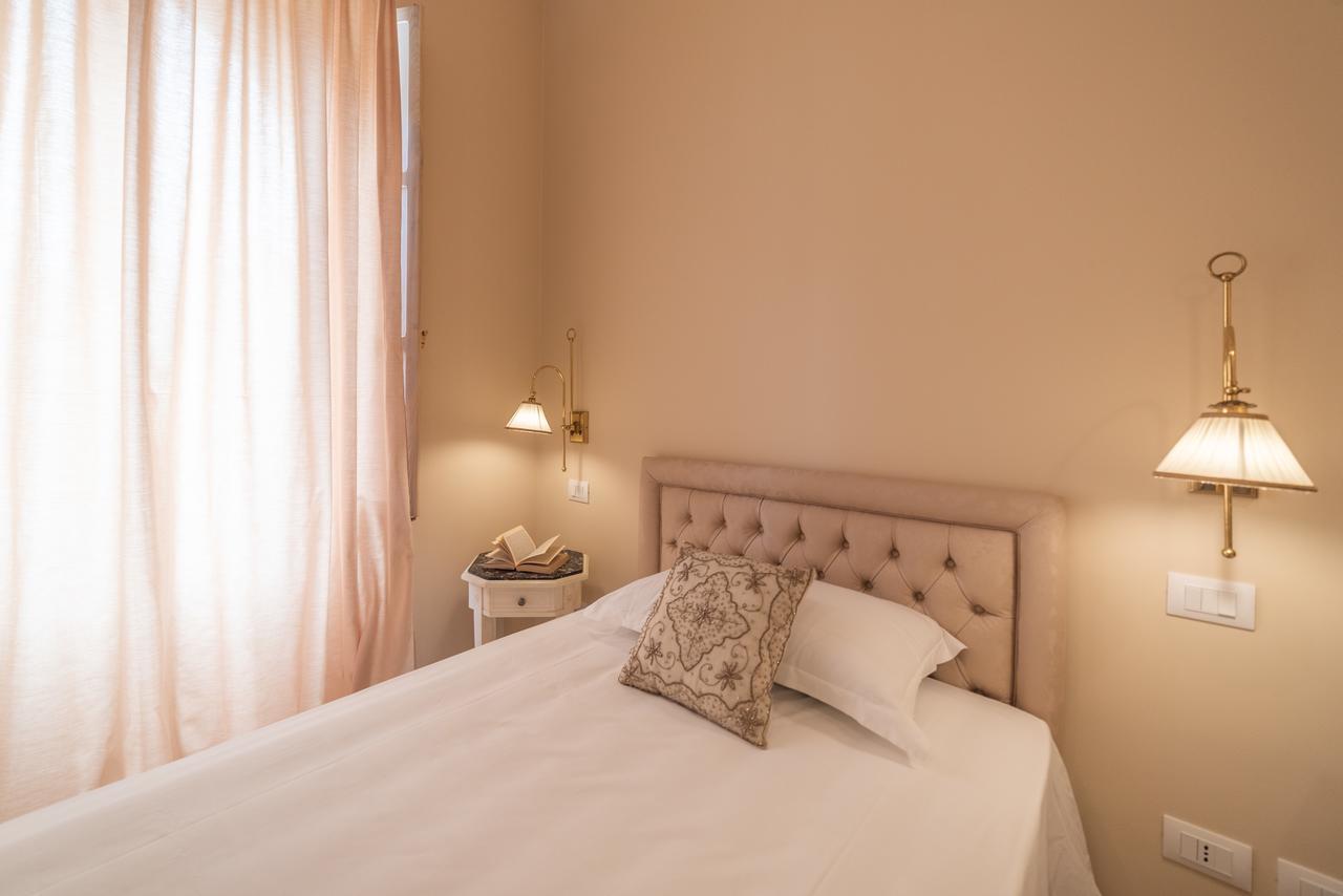 Hotel Casa Adele ตาออร์มินา ภายนอก รูปภาพ
