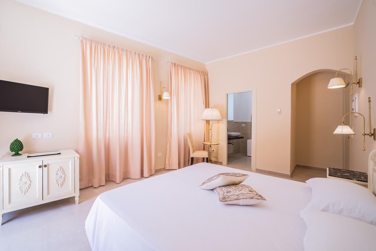 Hotel Casa Adele ตาออร์มินา ภายนอก รูปภาพ