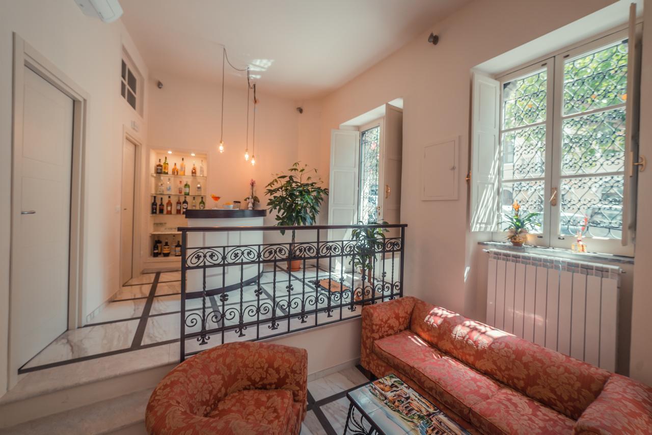 Hotel Casa Adele ตาออร์มินา ภายนอก รูปภาพ